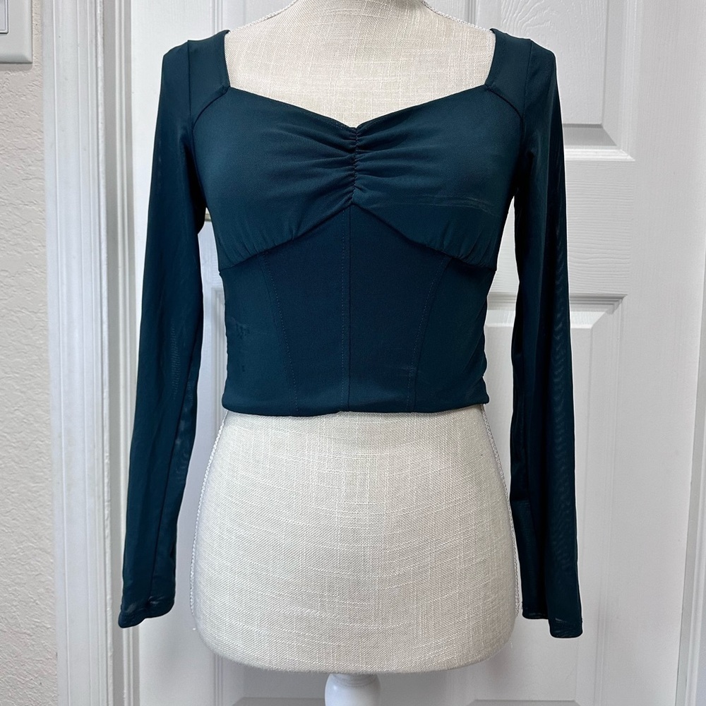 Green Fitted Crop Top with sheer sleeves Size XS - Picture 3 of 6